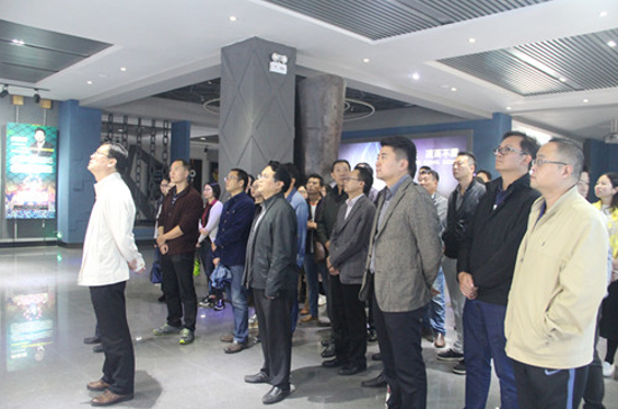 省房（集團(tuán)）公司組織中層領(lǐng)導(dǎo)干部參觀云南省反腐倡廉警示教育基地